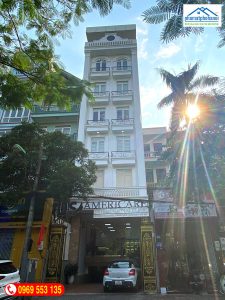 Hình ảnh tòa nhà văn phòng 8 tầng mặt phố Nguyễn Khang - Ảnh nhamatphohanoi.com