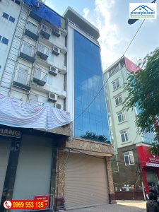 Hình ảnh tòa nhà văn phòng 8 tầng mặt phố nguyễn khang - ảnh nhamatphohanoi.com Hình ảnh tòa nhà văn phòng 8 tầng mặt phố nguyễn khang - ảnh nhamatphohanoi.com