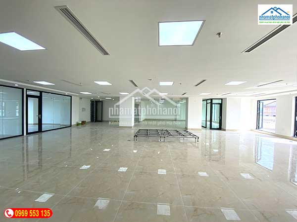 Hình ảnh tòa nhà văn phòng vip 300 tôn đức thắng, đống đa, hà nội - Ảnh nhamatphohanoi.com