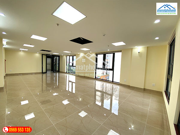 Hình ảnh tòa nhà văn phòng ngõ 155 nguyễn khang, cầu giấy, hà nội - Ảnh nhamatphohanoi.com