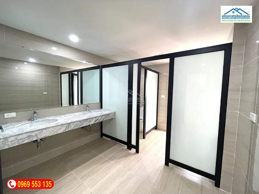 toa-nha-van-phong-319-321-quang-trung