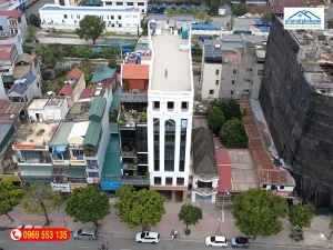toa-nha-van-phong-443-ngo-gia-tu-nhamatphohanoi.com