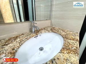Hình ảnh toà nhà văn phòng 443 Ngô Gia Tự, Long Biên, Hà Nội - Ảnh nhamatphohanoi.com toa-nha-van-phong-443-ngo-gia-tu-nhamatphohanoi.com
