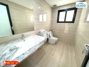 toa-nha-van-phong-302-my-dinh